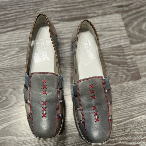 Rieker Anti-Stress Comfort Loafers, Size 9.5US women’s/ premium Gray Leather - Picture 6 of 6